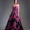 Vestido de Fiesta estampado KC1782. - Imagen 2