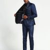 Traje para hombre azul navy bordado. - Imagen 2