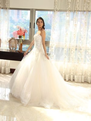 Vestido de novia champaña, escote corazón brillos en blusa SA28805-B