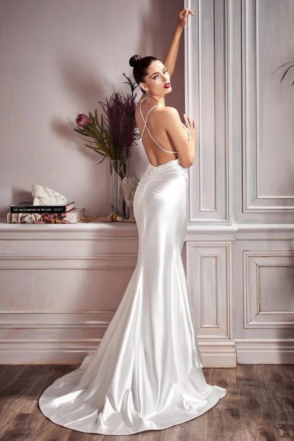 Vestido sirena en satin CH236W.