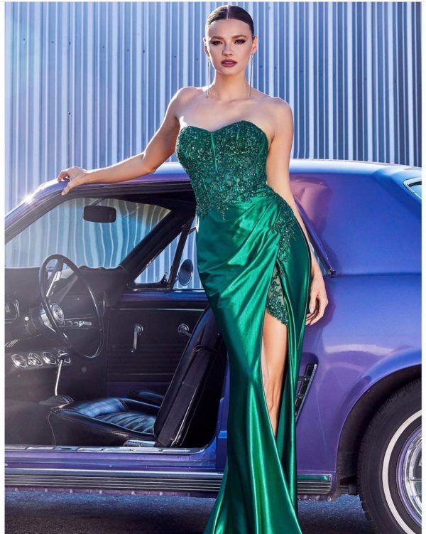 Elegante vestido satinado Rf. CDS406