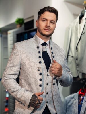 Traje de Novio Vanguardista ¨Imperial Silver¨