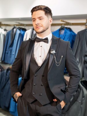 Traje de Gala Cuatro Piezas "Black Diamond" – Negro Absoluto